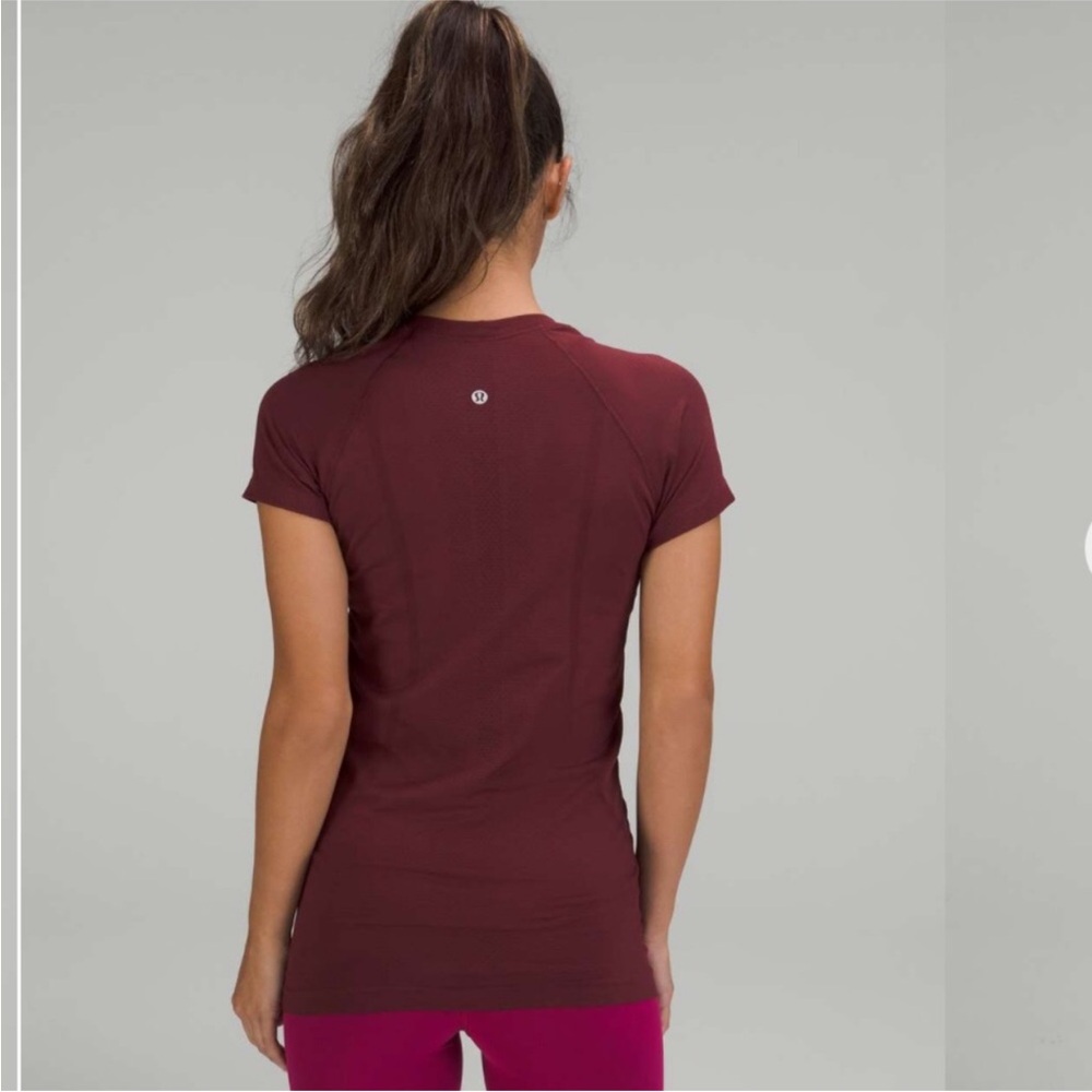 Lululemon Burgundy Swiftly Short Sleeve Top - Picture 2 of 13